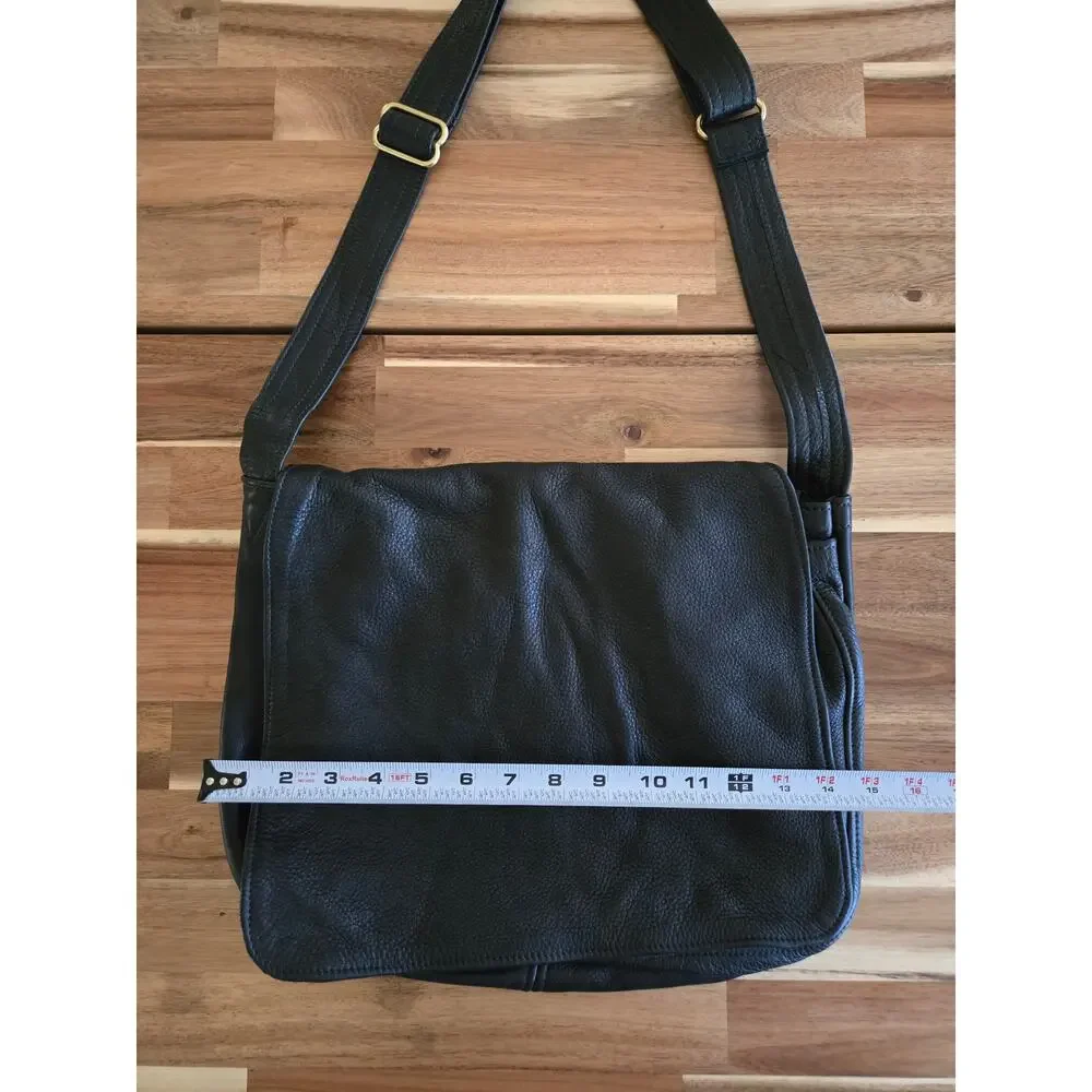 Vintage Fred Eisen New Hope Leather Messenger Bag Black 3 Compartment Pliable
